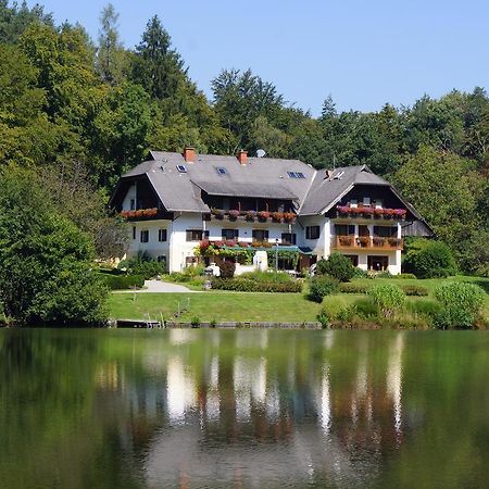 Landgasthof Trattnig シーフリング・アム・ゼー エクステリア 写真