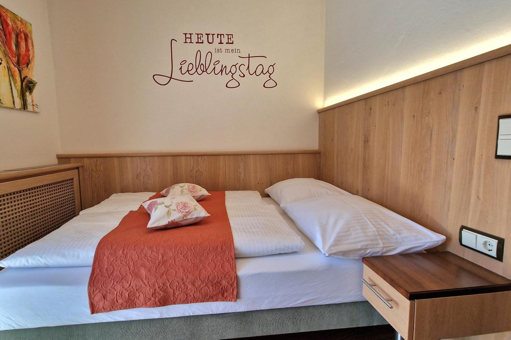 Landgasthof Trattnig シーフリング・アム・ゼー 部屋 写真